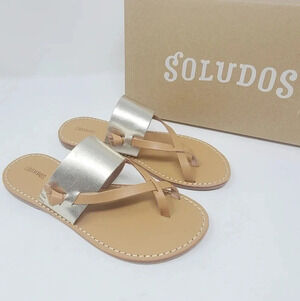 New Soludos Leather Platinum Sandals 7